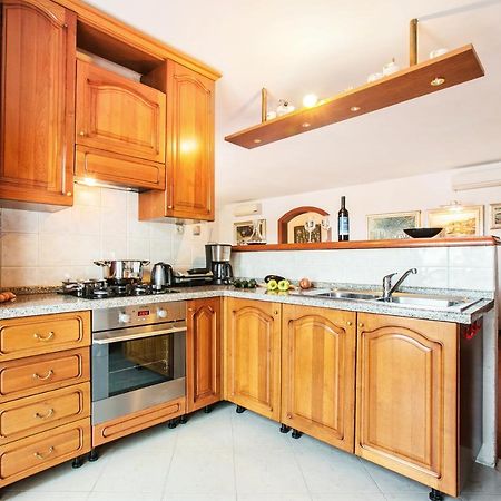 Golden View Luxury Apartment Maslinica Ngoại thất bức ảnh